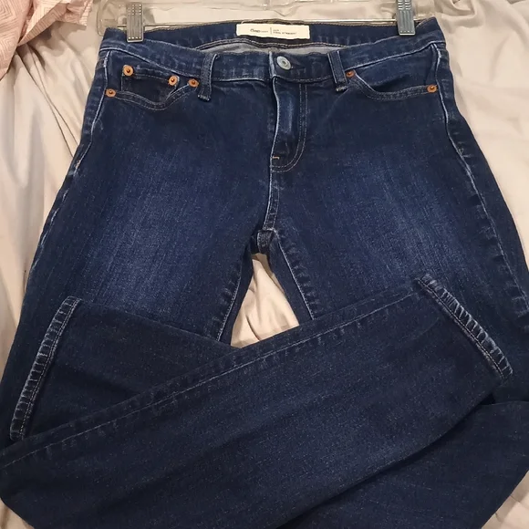 GAP Women's Indigo Straight Leg Jeans - Picture 2 of 4